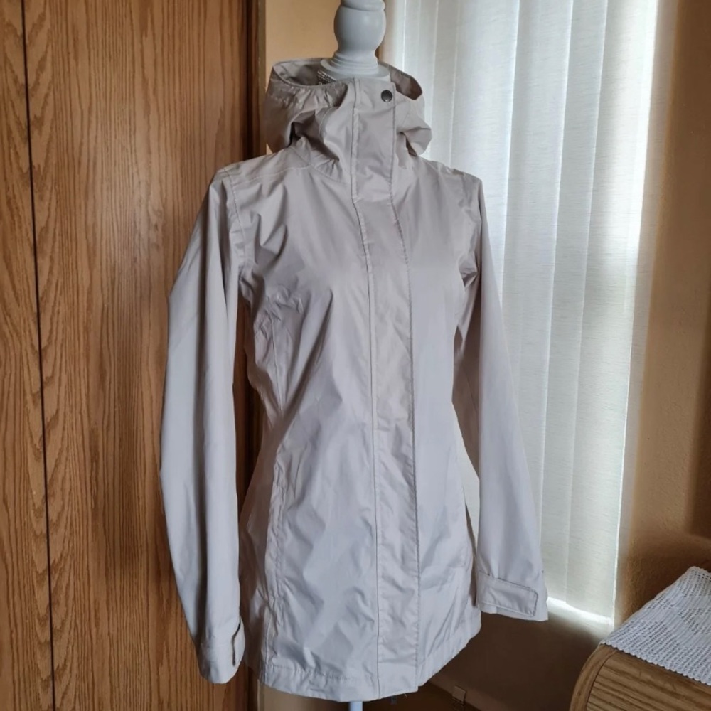 Columbia Beige Lightweight Breathable Omni Tech Rain Jacket Waterproof Small